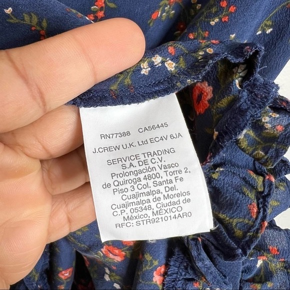 Madewell Blue Blouse Silk Stanza Ruffle-Hem Top in Moonless Floral size S - Picture 8 of 10